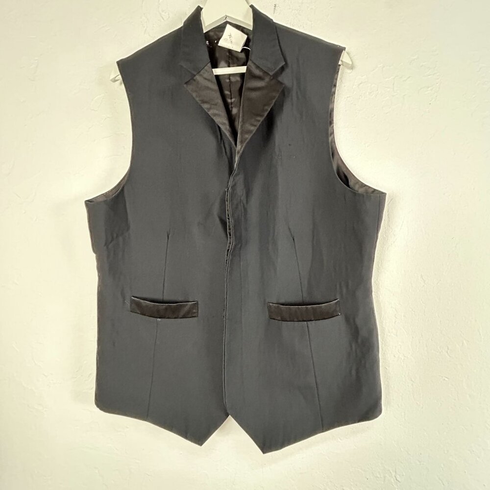 Fourmy Mens Black Notch Collar Formal Vest Size 42 Wool Blend Pocket Lightweight